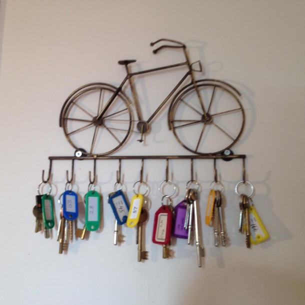 richards-bicycle-key-rack