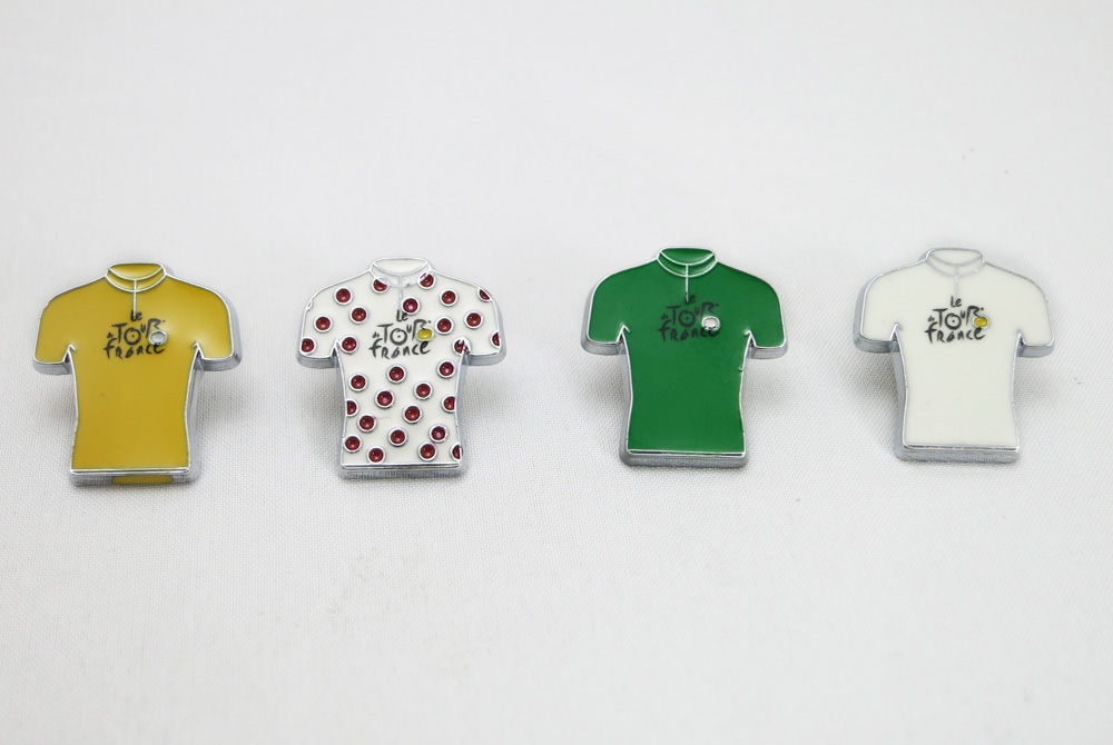 Tour de France Jersey Bicycle Badge / Pin